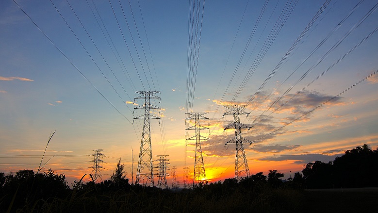 Shares finish flat as energy stocks continue to drift Shares finish flat as energy stocks continue to drift