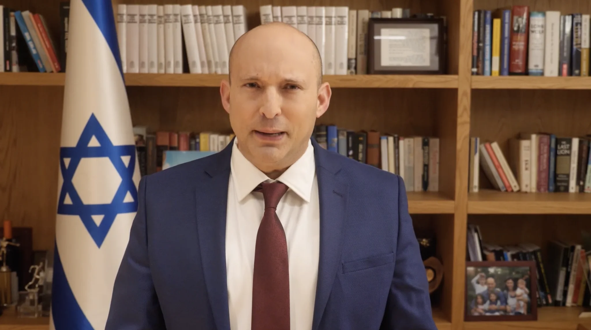 Bennett calls Haredi draft law a con, quotes Moses saying Torah students must fight in wars