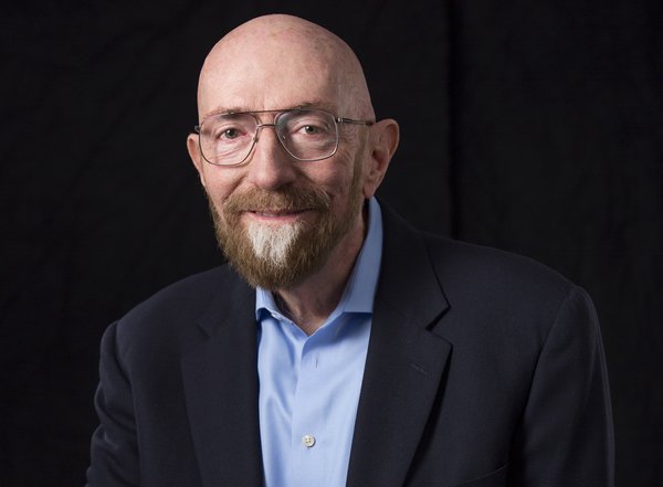 Kip Thorne to Deliver the 132nd Commencement Address Kip Thorne to Deliver the 132nd Commencement Address
