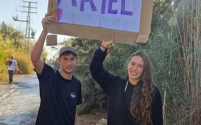 The Blogs: Be A Maverick | Natalie Sopinsky