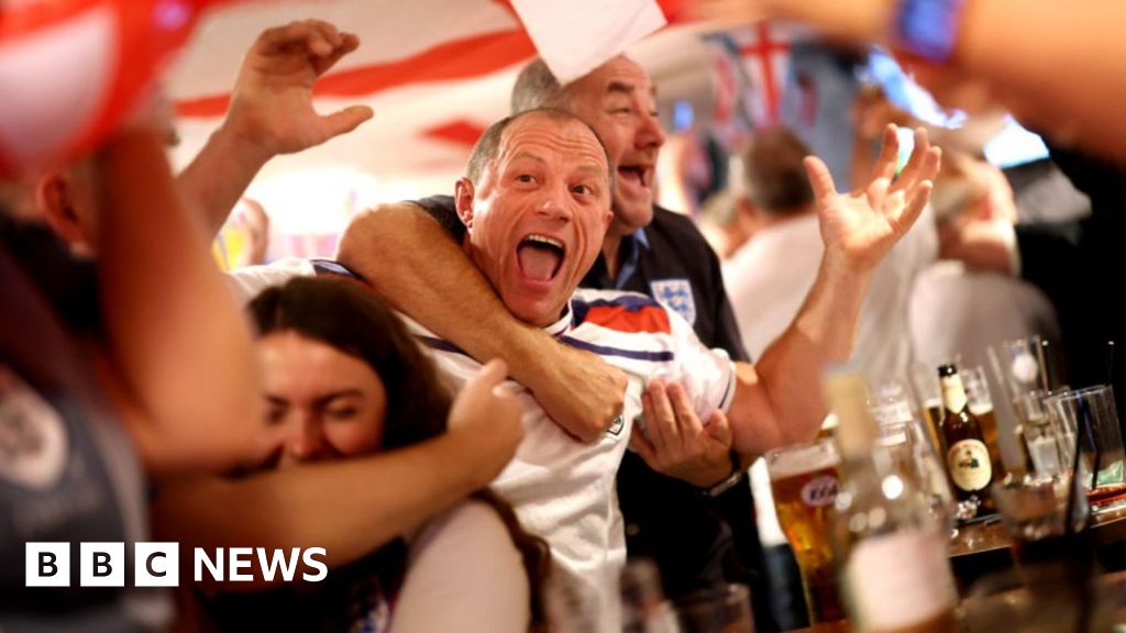Pubs in England and Wales could stay open longer for World Cup 2026