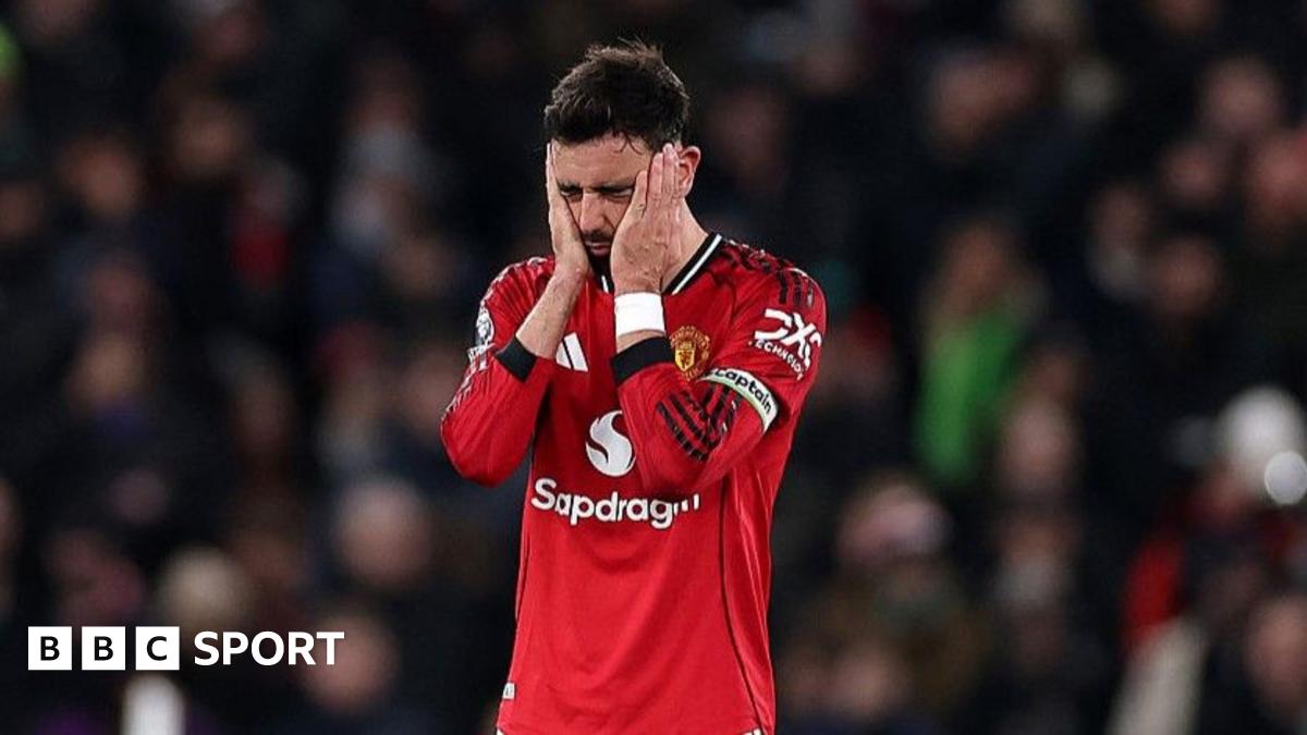 Man Utd 1-1 West Ham: Anger and frustration at Old Trafford