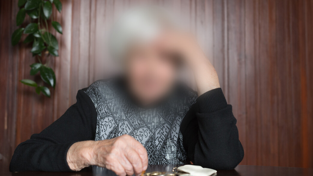 הקרב על ירושת המיליונים בין המטפלת לחברה