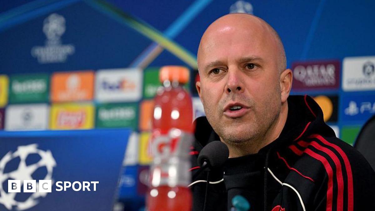 ‘I am not weak’ says Slot, but Salah could return ‘I am not weak’ says Slot, but Salah could return