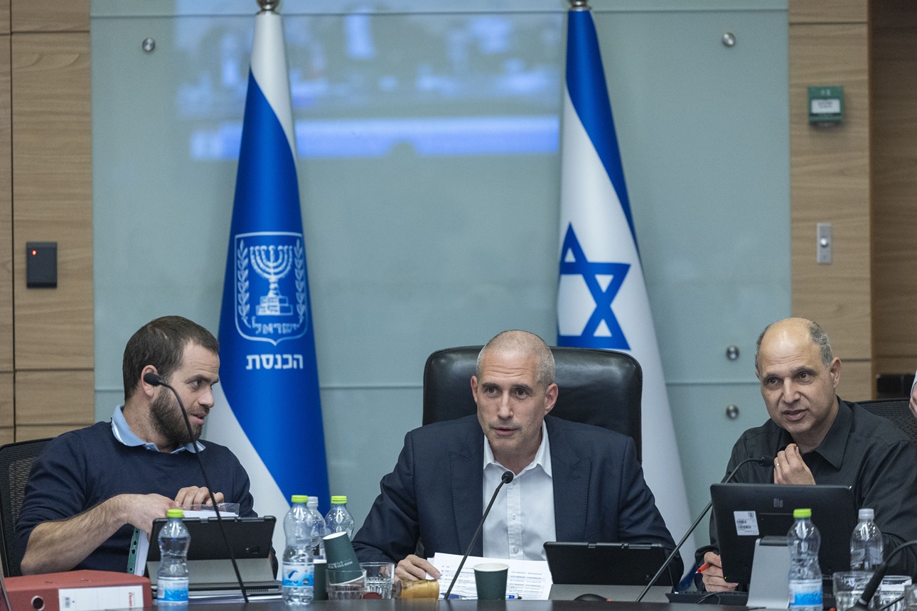 הדיון בוועדת הכספים לא היה רק על הסטת תקציבים אלא הסטה מערכים דמוקרטיים