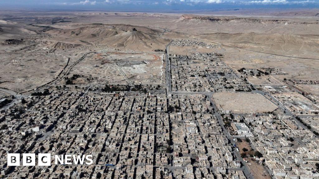 Three Americans killed by IS gunman in Syria, US military says