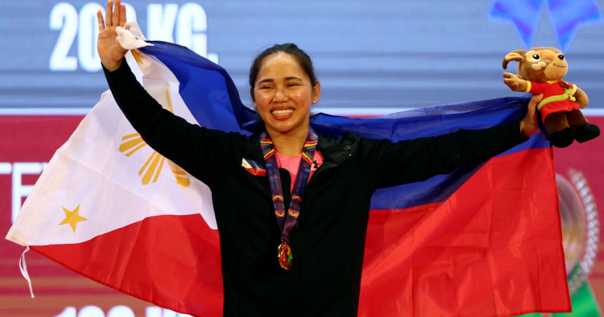 SEA Games 2025: Weightlifting icon Hidilyn Diaz-Naranjo leads Philippines squad
