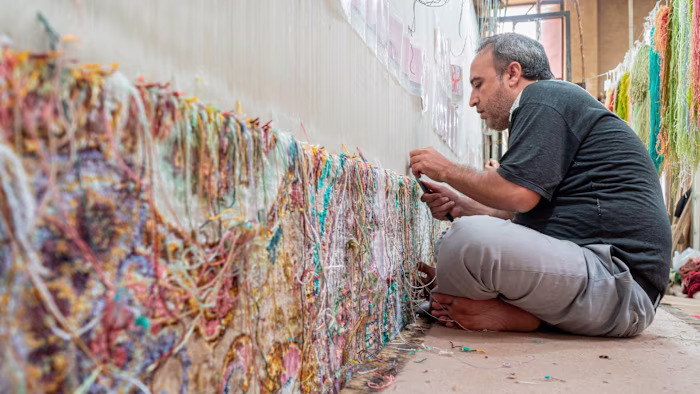Western sanctions imperil ancient trade in Persian carpets