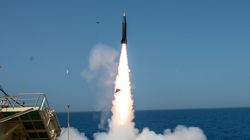 יוון מעוניינת לרכוש טילים בליסטיים מישראל יוון מעוניינת לרכוש טילים בליסטיים מישראל