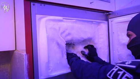 Undercover police agent cracks cross-country crime rings; dozens arrested Undercover police agent cracks cross-country crime rings; dozens arrested