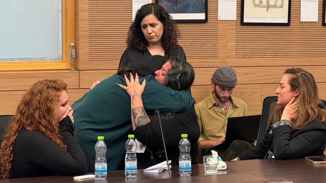 נפגעות פגיעות מיניות טקסיות בשיחה עם N12 נפגעות פגיעות מיניות טקסיות בשיחה עם N12