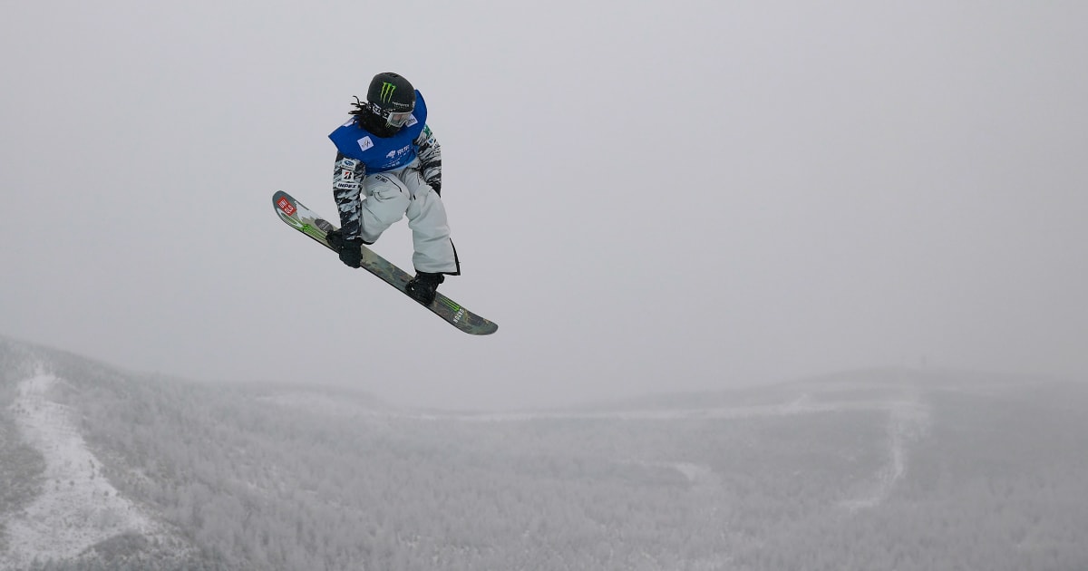 Olympic champion Hirano Ayumu leads Japanese clean sweep in Secret Garden halfpipe to start 2025-26 Snowboard World Cup season