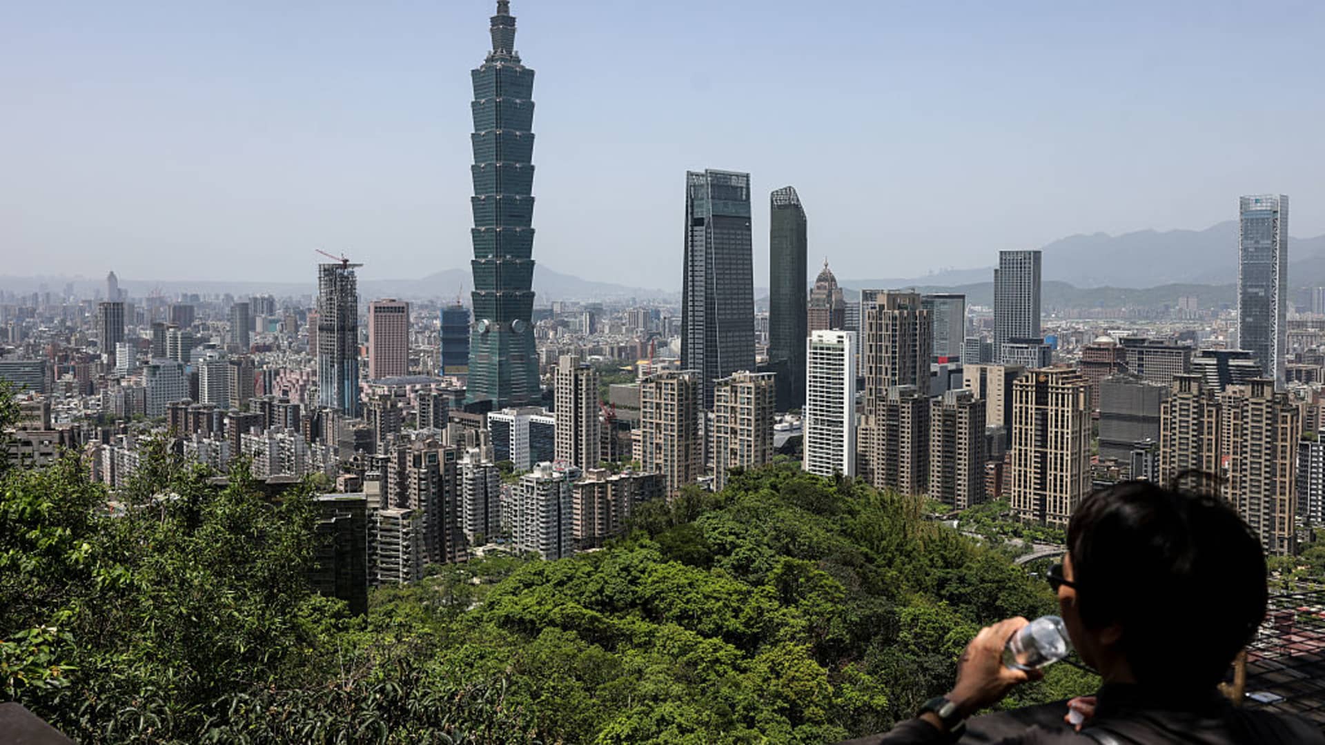 Asia markets trade mixed after Wall Street rallies Asia markets trade mixed after Wall Street rallies