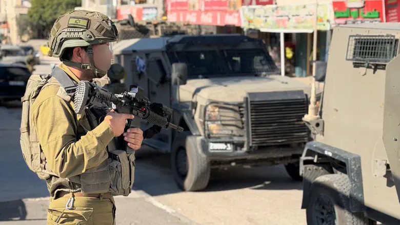 מג”ד 5704 חושף בראיון לערוץ 7 הצצה לפעילות המבצעית בלילות ביהודה ושומרון מג”ד 5704 חושף בראיון לערוץ 7 הצצה לפעילות המבצעית בלילות ביהודה ושומרון