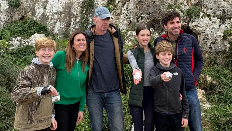 During visit to Binyamin | US Ambassador’s grandchildren make ancient discovery