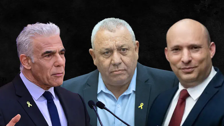 איזנקוט מציע לבנט ולפיד: מפלגת שמאל-מרכז גדולה