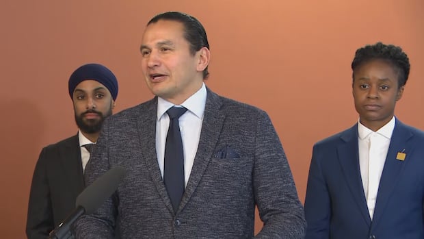 Manitoba stands with Minnesota, Premier Wab Kinew says after woman fatally shot by ICE agent in Minneapolis Manitoba stands with Minnesota, Premier Wab Kinew says after woman fatally shot by ICE agent in Minneapolis