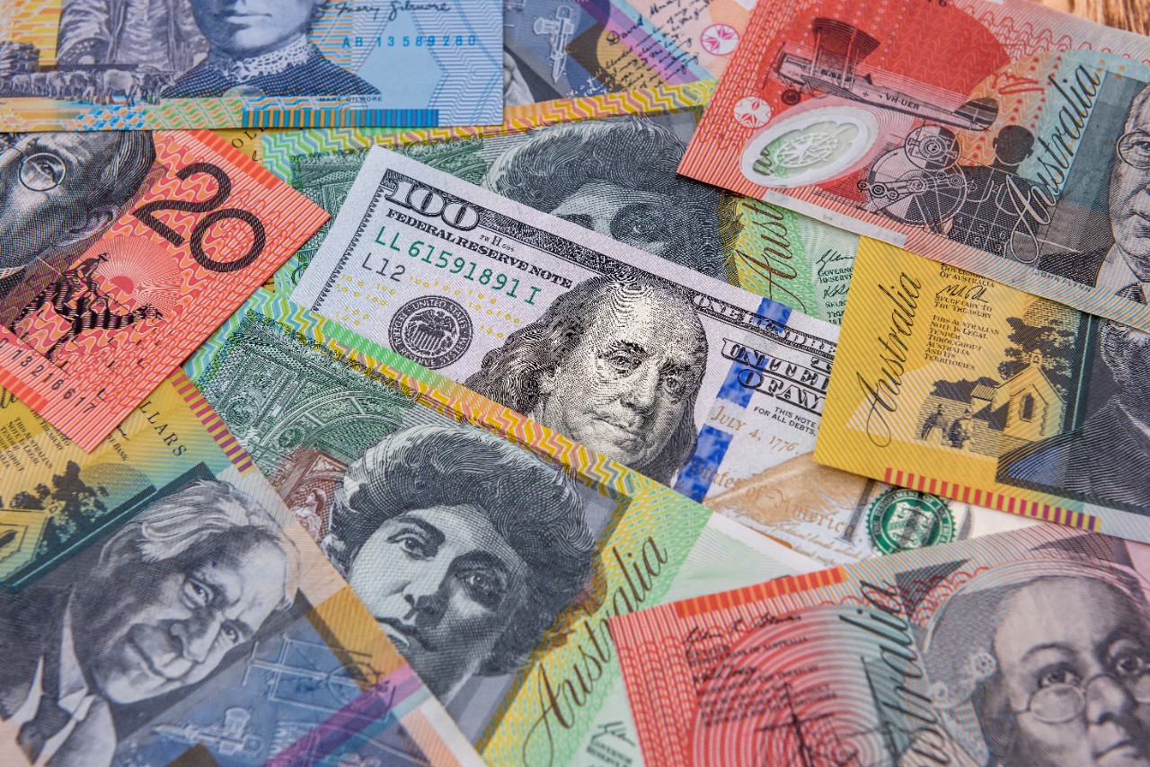 AUD/USD resilient as precious metals rally and China data offer support