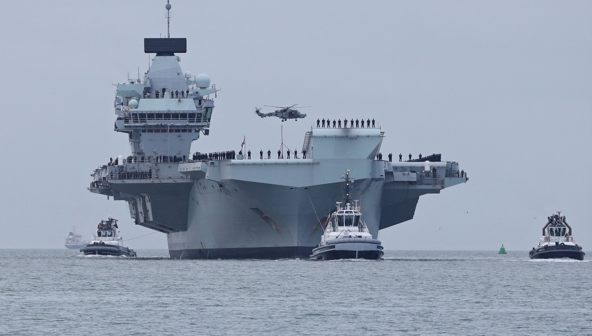 בדרך לתקיפה באיראן: תפנית חריגה במעקב אחר מיקום נושאת המטוסים