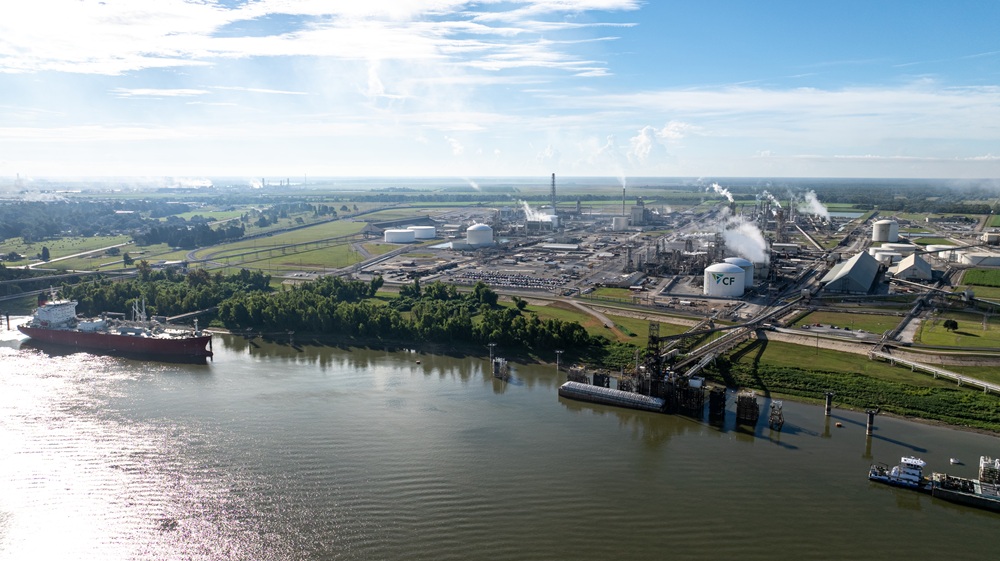 CF Industries, Trafigura and TFG Marine sign MOU to advance low-carbon ammonia for maritime decarbonisation