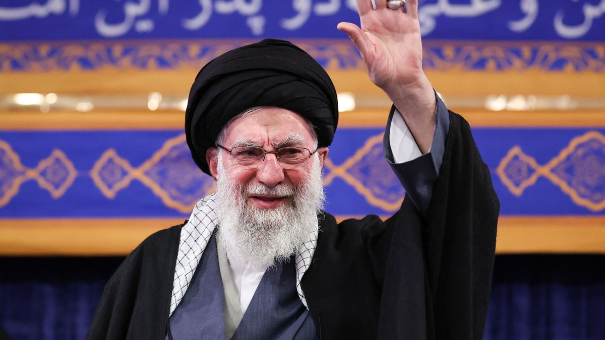Ayatollah Khamenei plans to flee to Moscow if Iran unrest intensifies – The Times Ayatollah Khamenei plans to flee to Moscow if Iran unrest intensifies – The Times