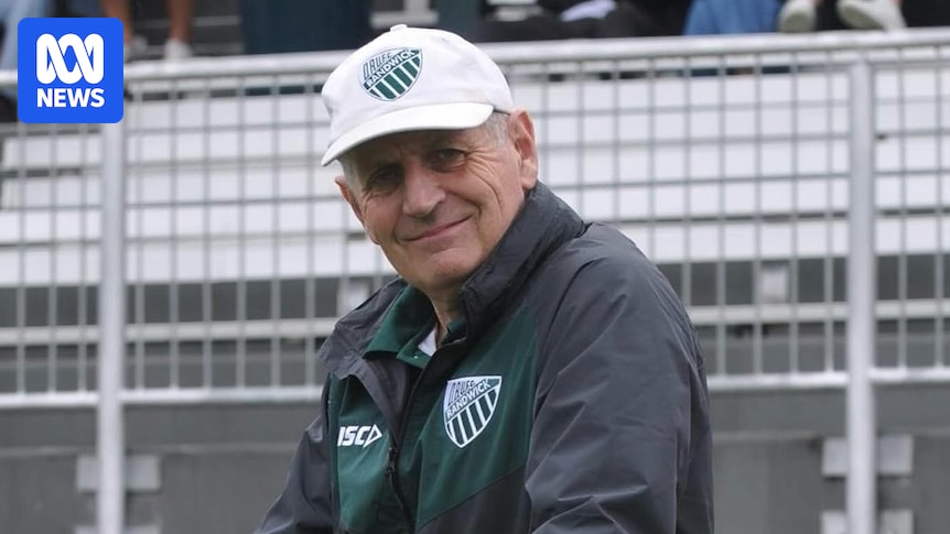 Former Sydney detective Peter Meagher honoured in last Bondi terror attack funeral