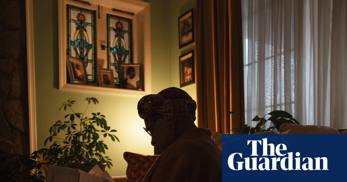 Trump’s failed energy bill pledge leaves US households struggling: ‘It’s obscene’ | Donald Trump Trump’s failed energy bill pledge leaves US households struggling: ‘It’s obscene’ | Donald Trump