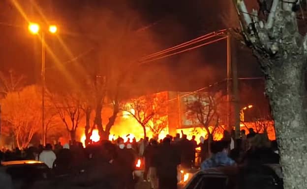 הערכת המודיעין: המהומות באיראן מאיימות על יציבות המשטר