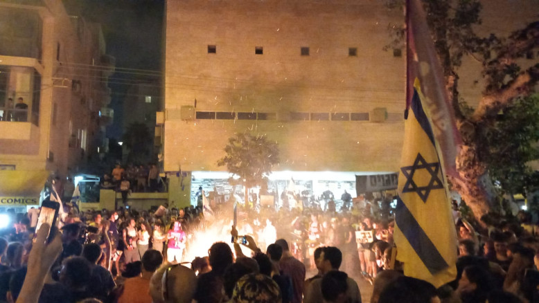 הפרשה שהרעידה את המדינה: "לא יודע מה קורה בהאזנות סודיות" – מעריב