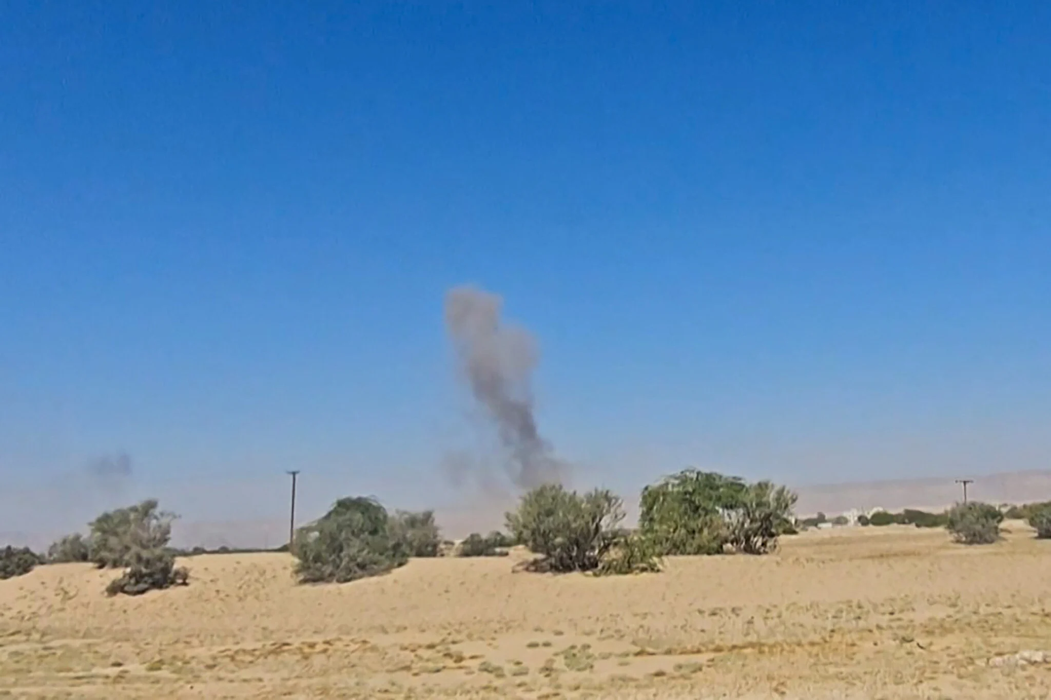 Saudi jets strike UAE-backed separatists in Yemen; Abu Dhabi says its forces have withdrawn