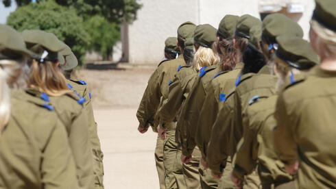 Despite pressure, number of religious women enlisting in IDF doubles; first combat pl