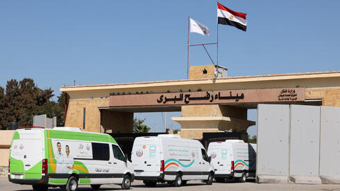 More than half of Gazans who fled war seek to return as Rafah crossing talks advance