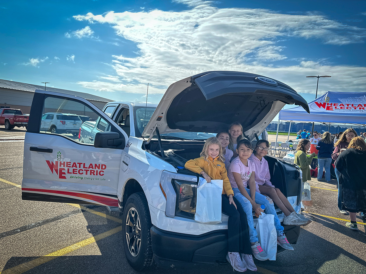 Kansas Co-op Wins National EV Award for Education, Infrastructure Efforts