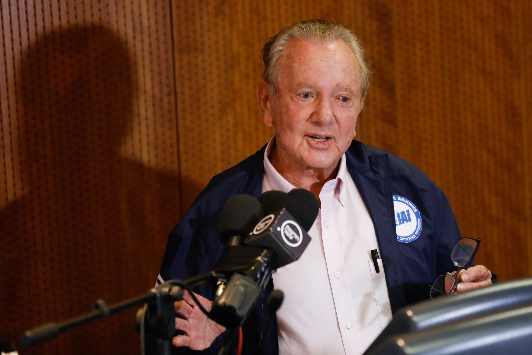 Morris Kahn, billionaire philanthropist who led Israeli moonshot, dies at 95