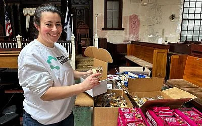 The Blogs: Meaningful Jewish Service is Grounded in Education | Adir Yolkut