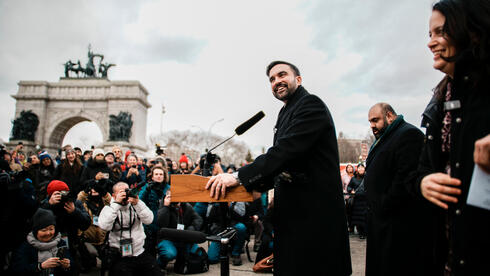 Mamdani vows to protect Jewish New Yorkers after lifting Israel boycott restrictions Mamdani vows to protect Jewish New Yorkers after lifting Israel boycott restrictions