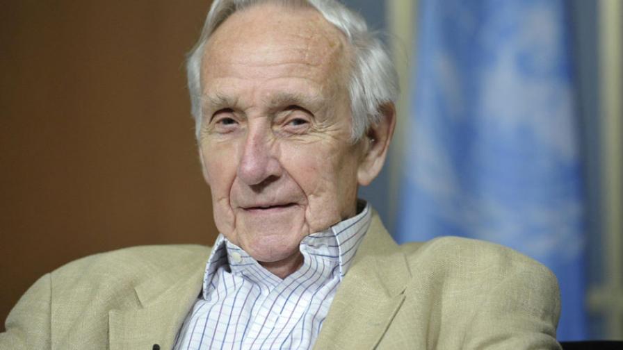 The Sir Brian Urquhart Award The Sir Brian Urquhart Award