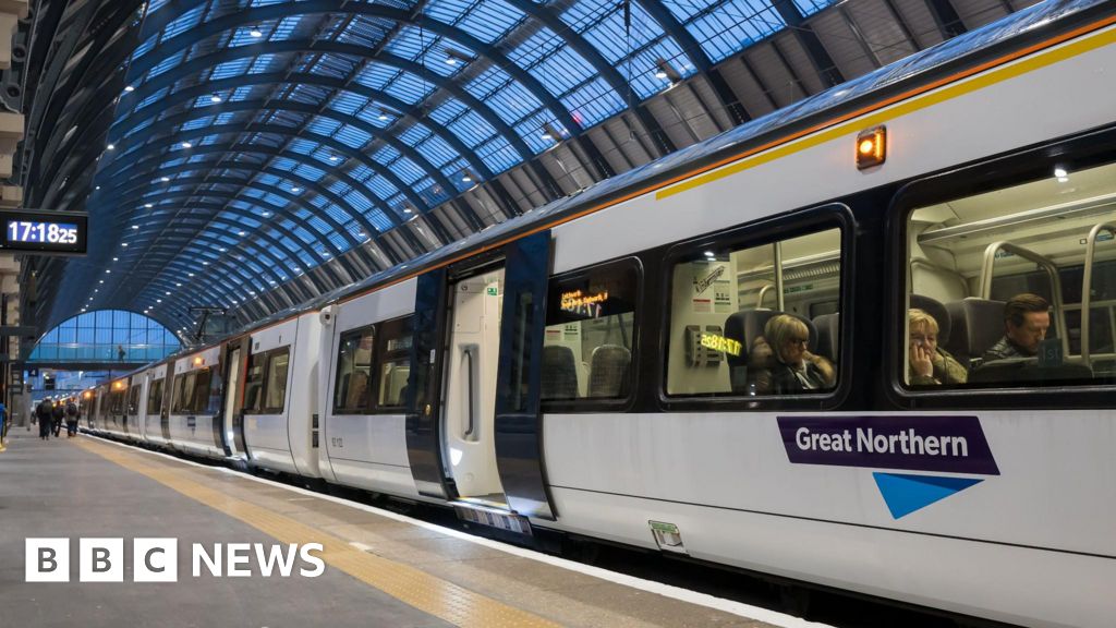 Passengers fell out of seats as train sped at Hitchin junction
