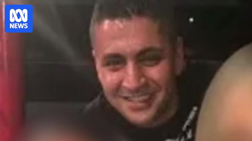 Tony Burke celebrates Kaz Hamad’s arrest as illicit tobacco expert warns it may leave a power vacuum Tony Burke celebrates Kaz Hamad’s arrest as illicit tobacco expert warns it may leave a power vacuum