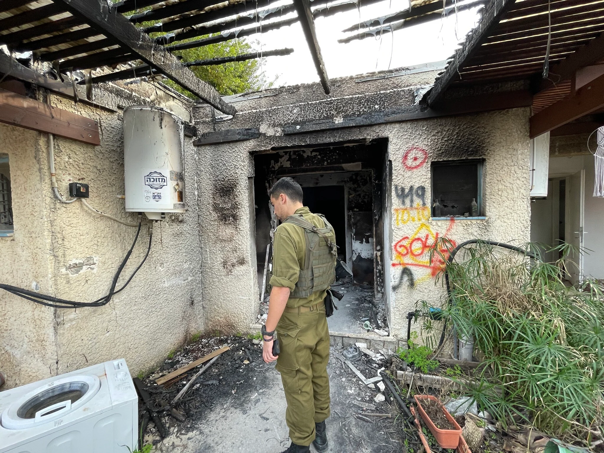 Poll: Support for state commission into Oct. 7 recedes as PM pushes alternative