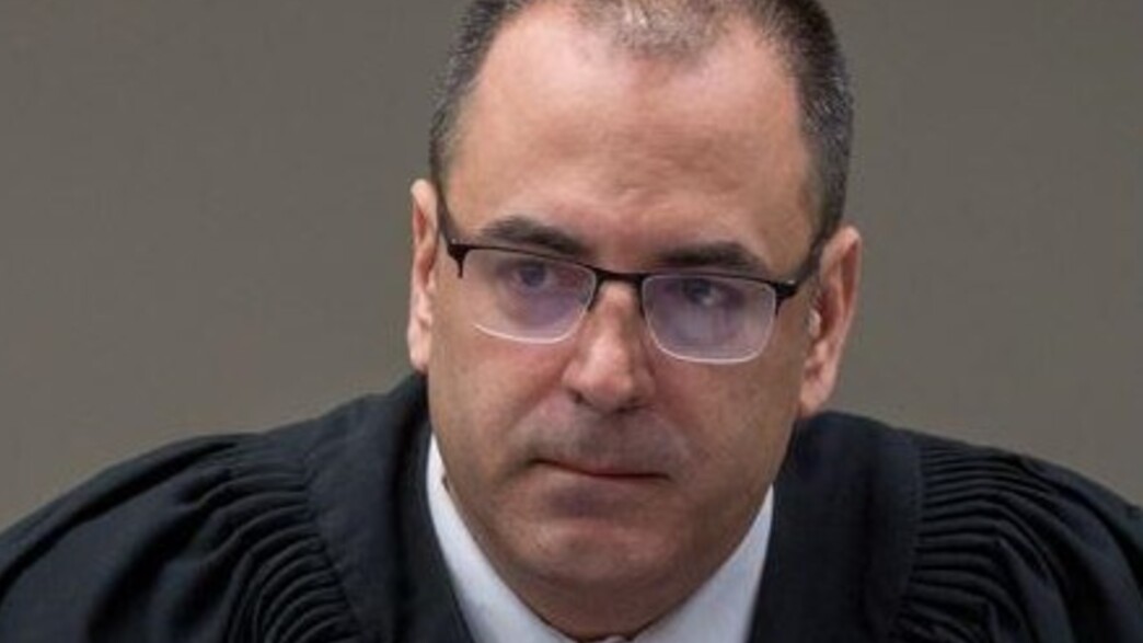 נשיא בית המשפט המחוזי בבאר שבע בני שגיא נהרג בתאונה בכביש 6 נשיא בית המשפט המחוזי בבאר שבע בני שגיא נהרג בתאונה בכביש 6