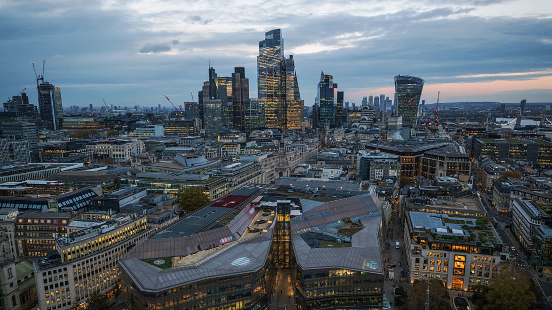 UK government borrowing costs hit their highest level since 2008 UK government borrowing costs hit their highest level since 2008