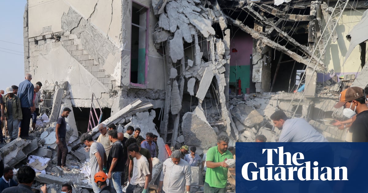 Trump open to talks with Iran as conflict deepens in Middle East | Iran Trump open to talks with Iran as conflict deepens in Middle East | Iran