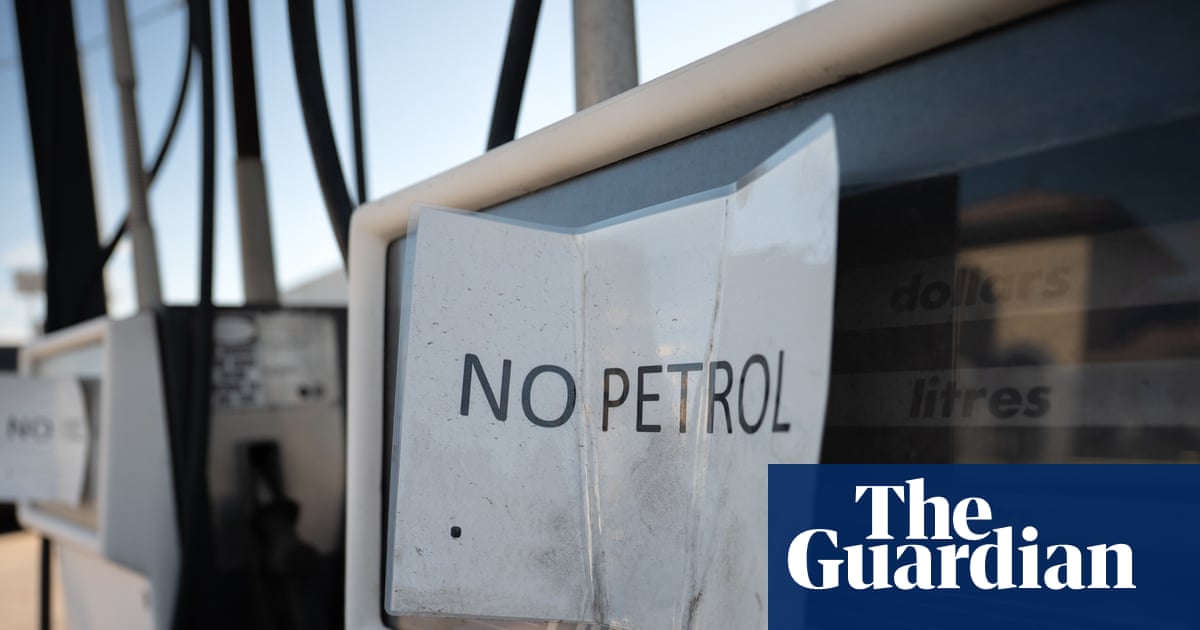 Dozens of Australian petrol stations run out of fuel as panic-buying continues | Transport