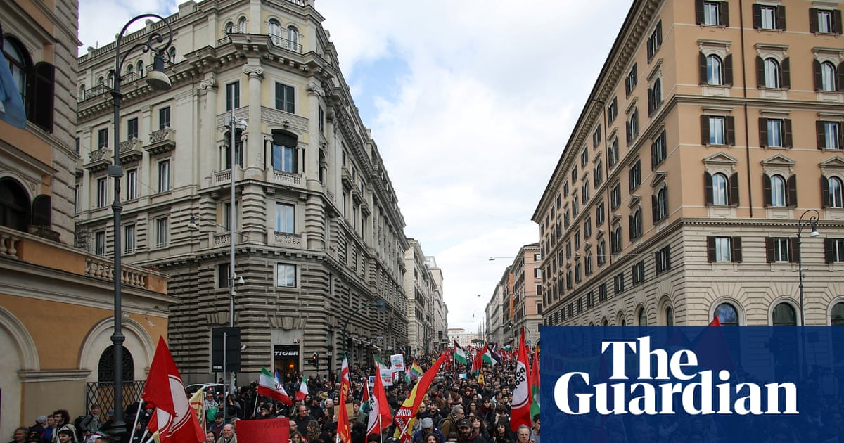 Meloni v the judges: high stakes for Italian PM in vote on judiciary overhaul | Italy