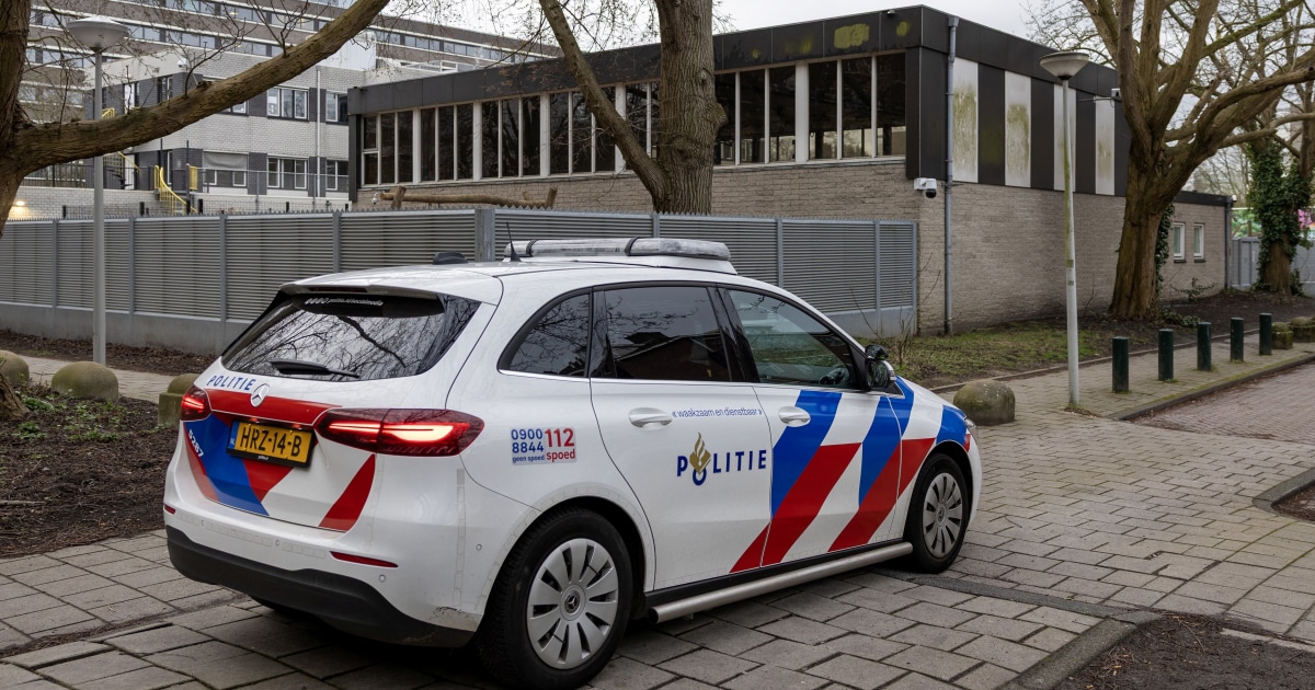 Explosion damages Jewish school in Amsterdam