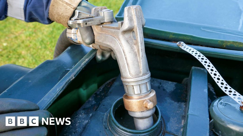 Emergency heating oil fund set up to support Scottish households – BBC Emergency heating oil fund set up to support Scottish households – BBC