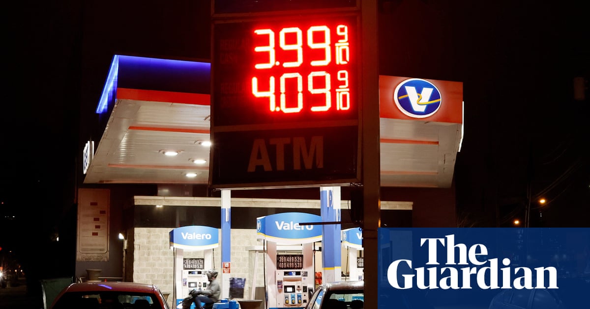 US average fuel price passes  a gallon for first time in four years amid Iran war | Oil