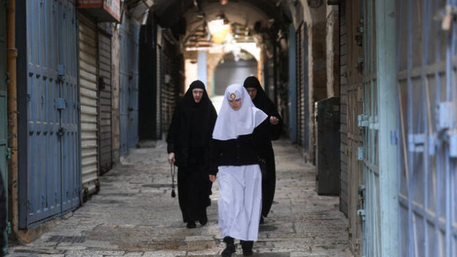 Israeli police prevent Jerusalem’s Latin Patriarch from celebrating Palm Sunday mass|Arab News Japan Israeli police prevent Jerusalem’s Latin Patriarch from celebrating Palm Sunday mass|Arab News Japan