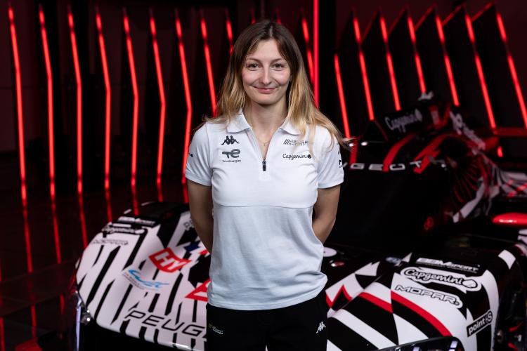 Doriane Pin named Team Peugeot TotalEnergies development driver